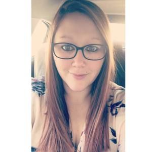 Meet your Posher, Caitlin